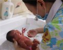 還敢給您的孩子玩手機嗎？3歲女童近視超500度！